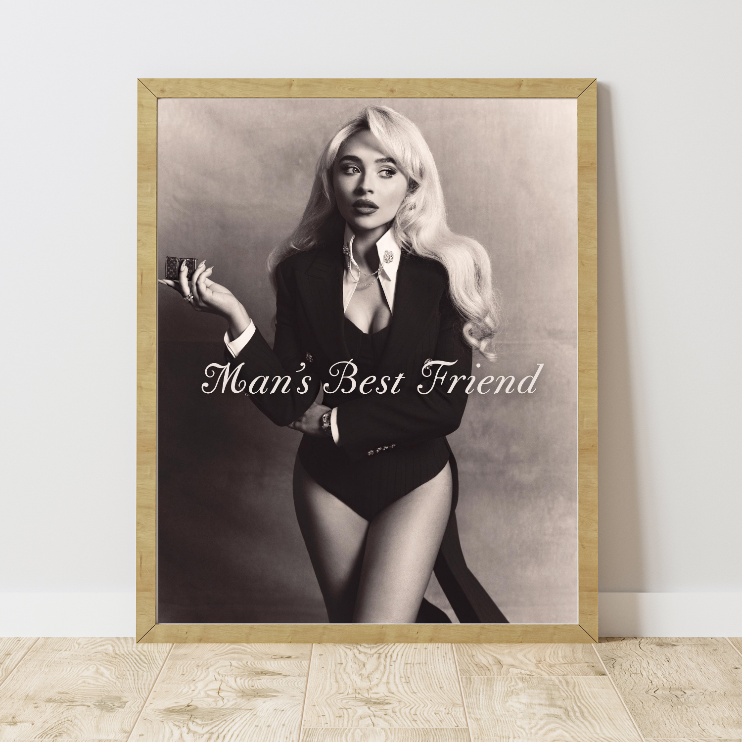 Sabrina Carpenter – Big Blue Screen Studio